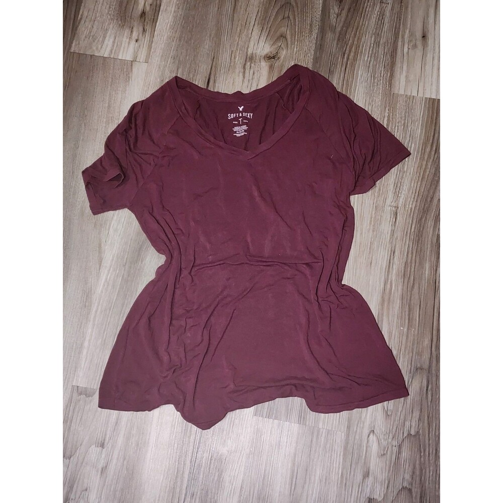 American Eagle Soft & Sexy Maroon V-Neck Short Sleeve T-Shirt Teen Size Medium